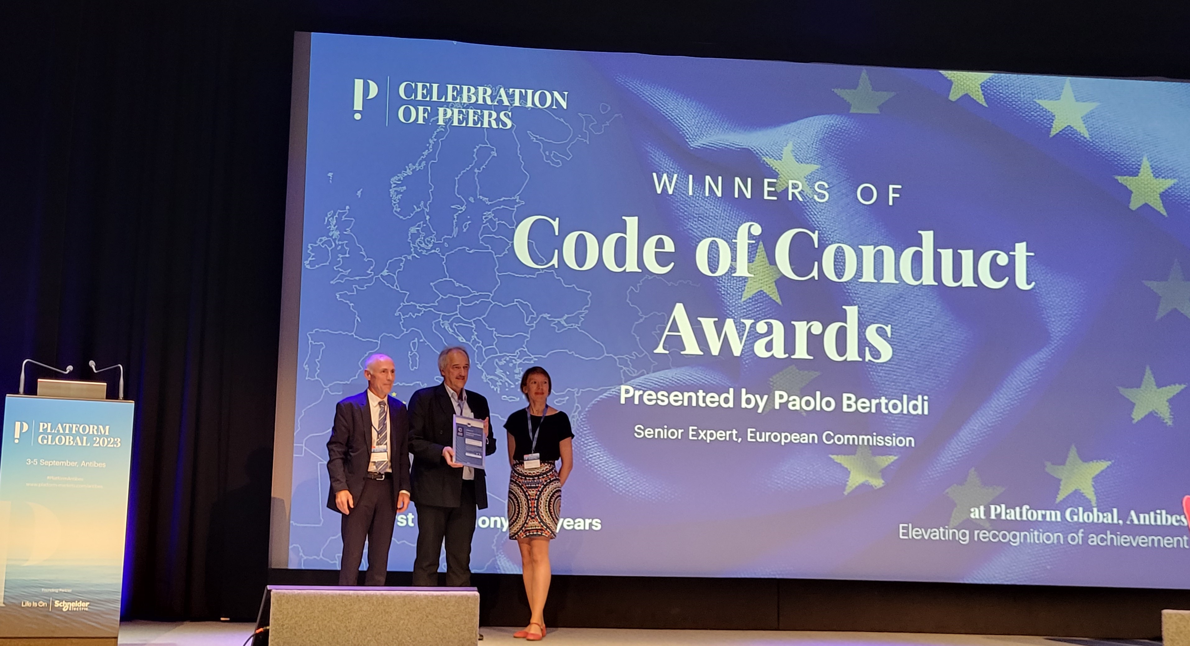 Award-Verleihung Code of Conduct Award für Digital Realty