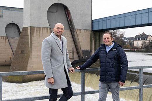 Volker Ludwig (Digital Realty, li.) und Mario Beck (Süwag Energie AG, re.)