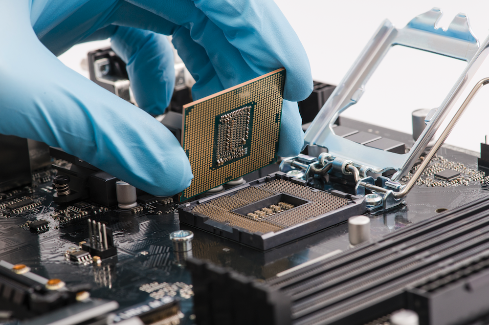 kleine CPU wird ausgebaut